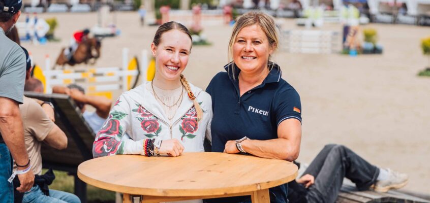Vom Kindermädchen zur Championats-Pferdepflegerin: Brianne Beerbaum und Ninna Leonoff – mehr als ein starkes Team