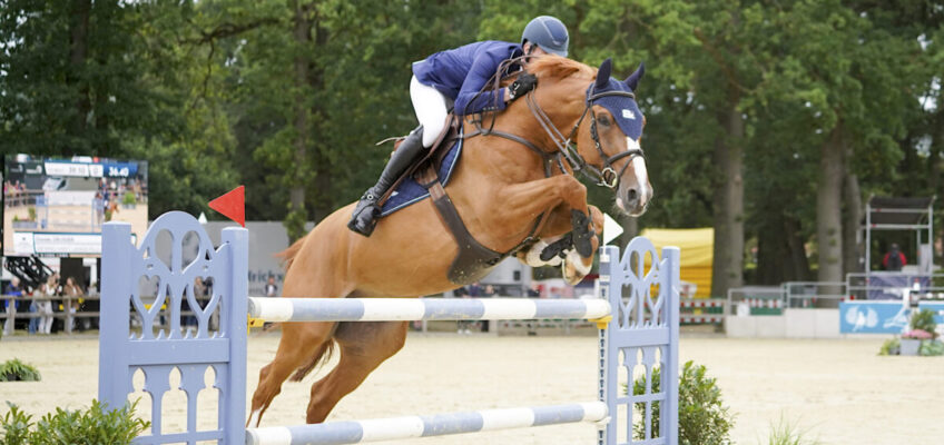 Kent Farrington führt in der neuen Weltrangliste unverändert vor Richard Vogel, Daniel Deusser klettert weiter Richtung Top Ten