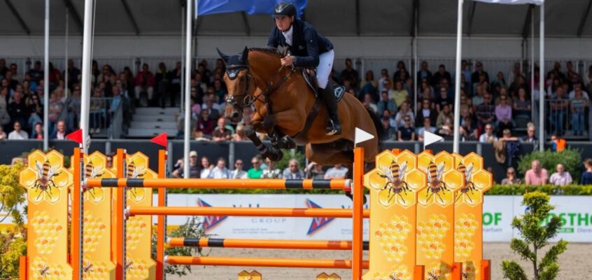 Kendra Claricia Brinkop Dritte im Grand Prix von Ommen, Sieger: Ansgar Holtgers